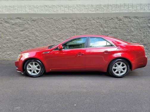 Photo 3 of 35 of 2008 Cadillac CTS Base