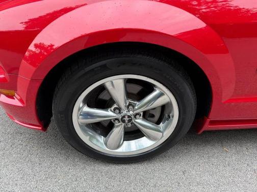 2006 Ford Mustang GT Premium