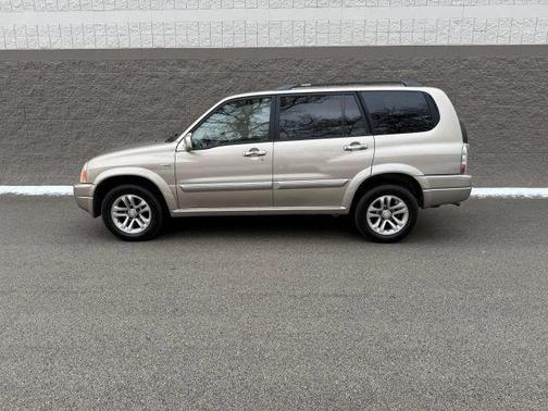 2005 Suzuki XL7 EX