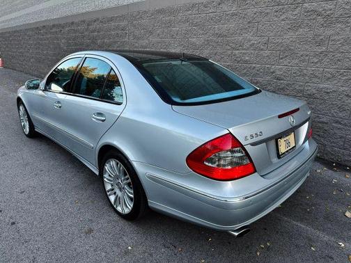 2007 Mercedes-Benz E-Class E 550 4MATIC