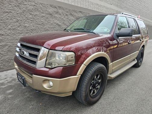 Burgundy 2011 Ford Expedition XLT