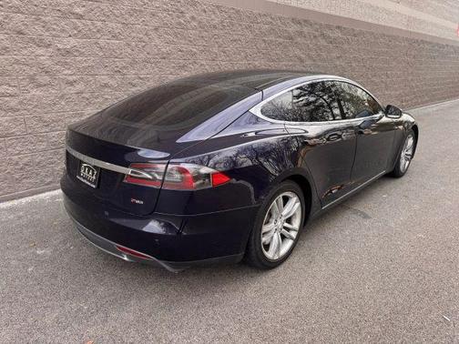 2013 Tesla Model S Performance