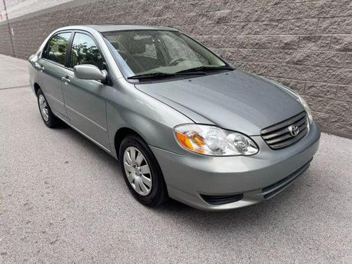 2004 Toyota Corolla LE