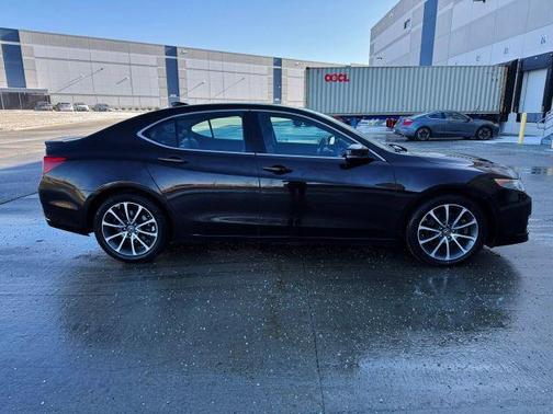 2017 Acura TLX V6 w/Technology Package