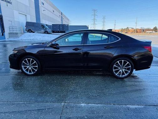 2017 Acura TLX V6 w/Technology Package