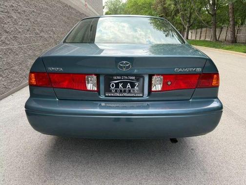 2001 Toyota Camry LE