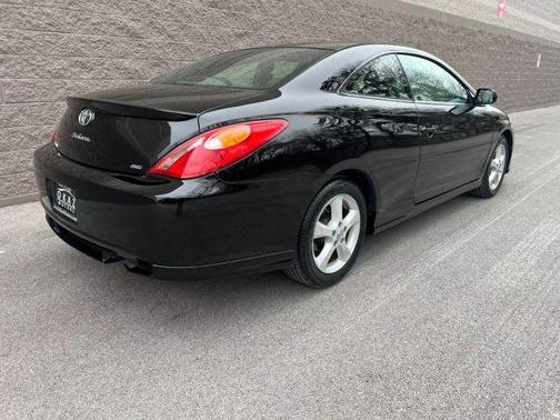 2004 Toyota Camry Solara SE