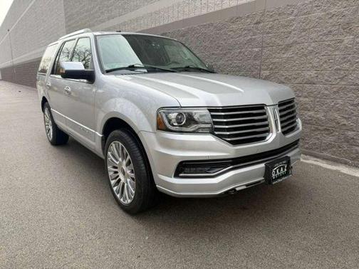 2017 Lincoln Navigator Select