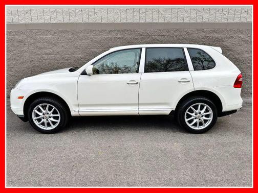 2008 Porsche Cayenne Base