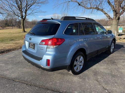 2011 Subaru Outback 3.6R Limited