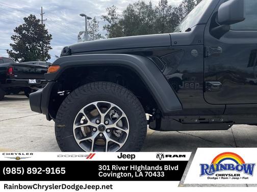 Black Clearcoat 2026 Jeep Wrangler Sport