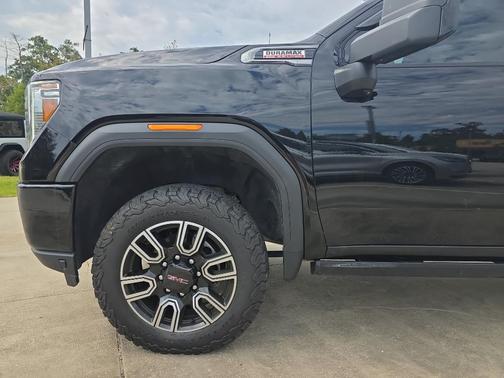 2023 GMC Sierra 2500 AT4