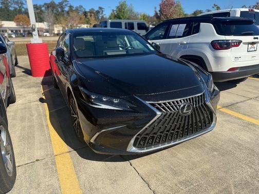 2024 Lexus ES 300h Premium