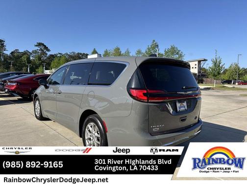 Ceramic Gray Clearcoat 2025 Chrysler Pacifica Select