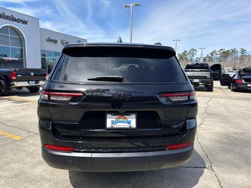 2025 Jeep Grand Cherokee L Laredo