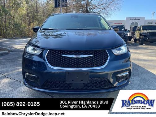 2024 Chrysler Pacifica Touring-L