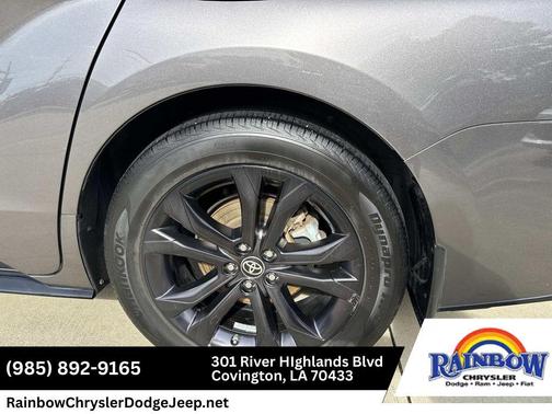 Predawn Gray Mica 2022 Toyota Sienna XSE 7 Passenger