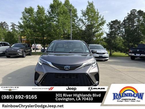 Predawn Gray Mica 2022 Toyota Sienna XSE 7 Passenger