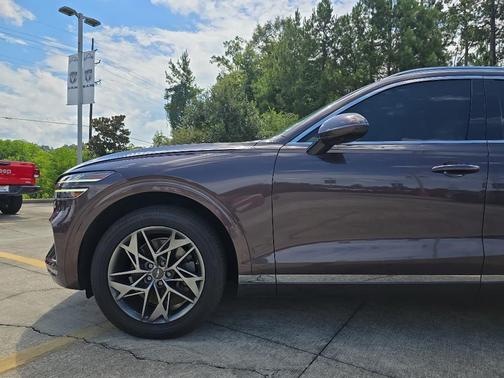 2022 Genesis GV70 2.5T