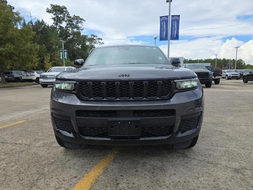 2024 Jeep Grand Cherokee L Laredo