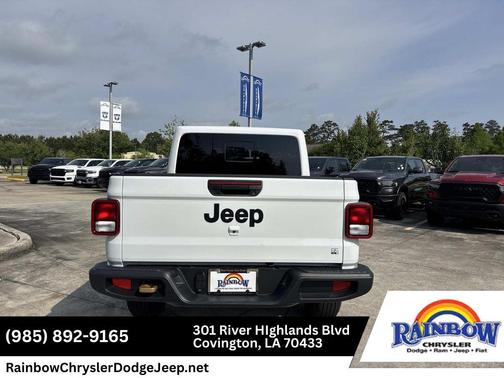 Bright White Clearcoat 2026 Jeep Gladiator 85th Anniversary Edition