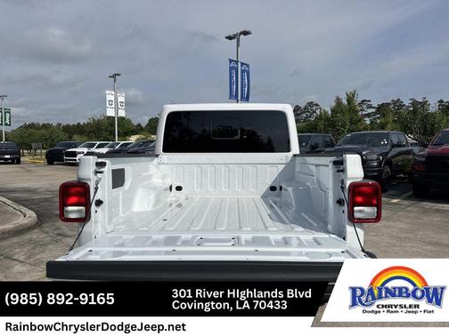 Bright White Clearcoat 2026 Jeep Gladiator 85th Anniversary Edition