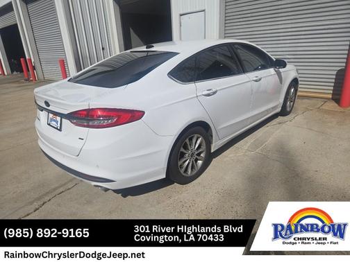 2017 Ford Fusion SE
