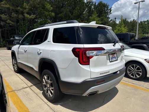 2020 GMC Acadia SLT