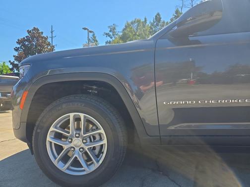 2025 Jeep Grand Cherokee Laredo X