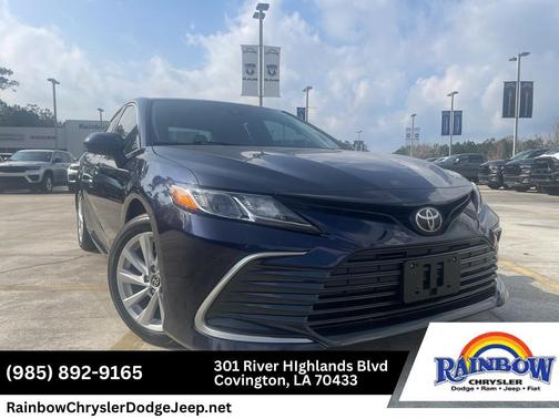 2022 Toyota Camry LE
