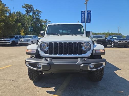 2025 Jeep Gladiator Sport