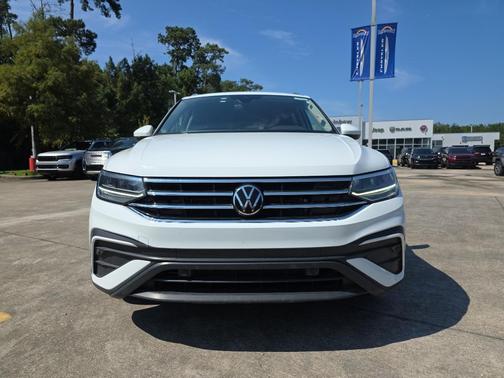 2024 Volkswagen Tiguan 2.0T SE