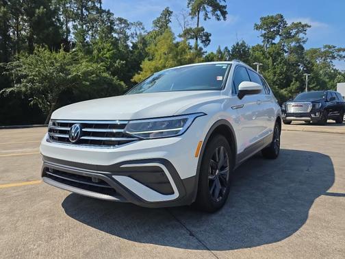 2024 Volkswagen Tiguan 2.0T SE