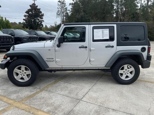 2012 Jeep Wrangler Unlimited Sport