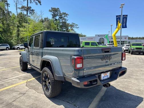 2025 Jeep Gladiator Sport