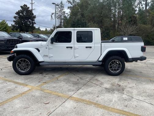 2020 Jeep Gladiator Overland