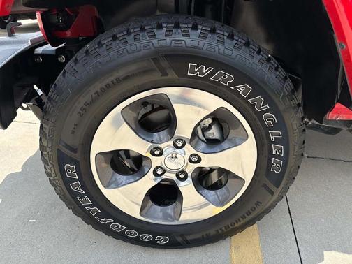 2018 Jeep Wrangler JK Unlimited Sahara
