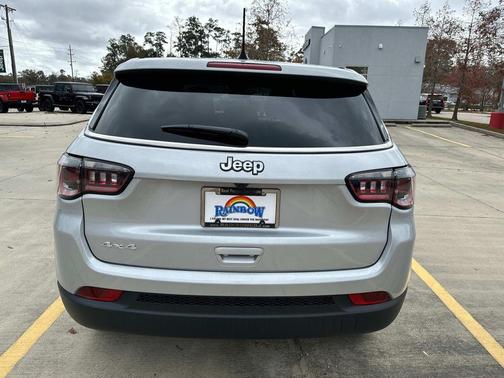 2025 Jeep Compass Sport