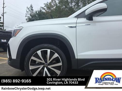 2024 Volkswagen Taos 1.5T SE