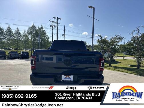 Patriot Blue Pearlcoat 2024 RAM 2500 Limited
