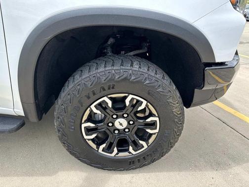 2022 Chevrolet Silverado 1500 ZR2