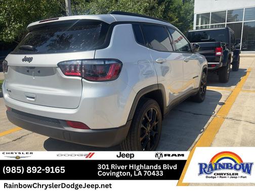 Silver Zynith 2025 Jeep Compass Latitude