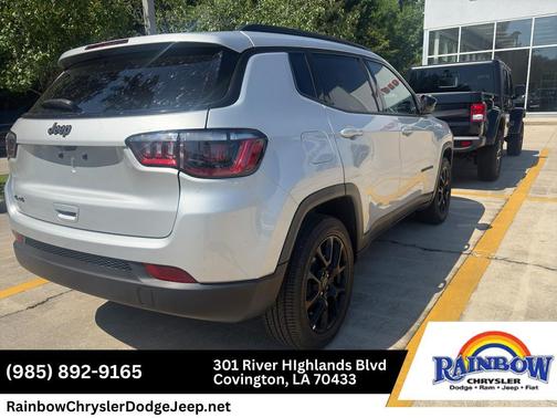 Silver Zynith 2025 Jeep Compass Latitude