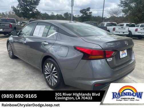 Gun Metallic 2024 Nissan Altima 2.5 SV