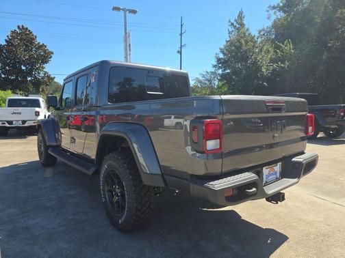 2025 Jeep Gladiator Sport