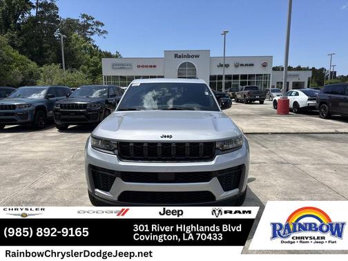 Silver Zynith 2026 Jeep Grand Cherokee Laredo
