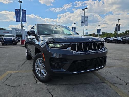2025 Jeep Grand Cherokee Laredo X
