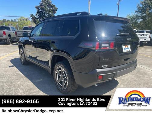 Diamond Black 2026 Jeep Cherokee LAREDO/LIMITED