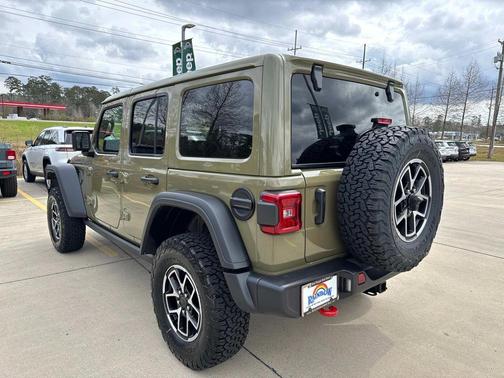 2025 Jeep Wrangler Rubicon