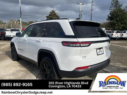 2026 Jeep Grand Cherokee Laredo